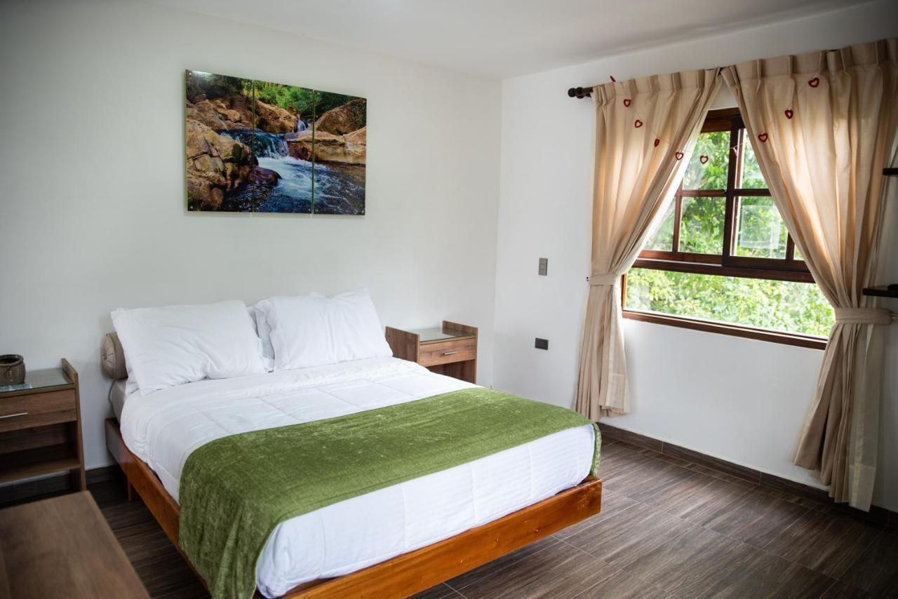 Hotel On The Rock Minca Esterno foto